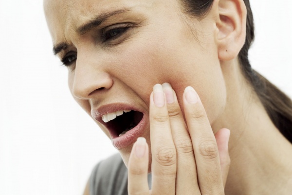 Как облегчить зубную боль?